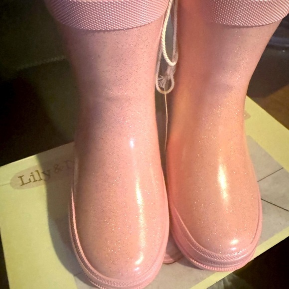 Pink Toddler Rain Boots Girls! - Picture 12 of 12